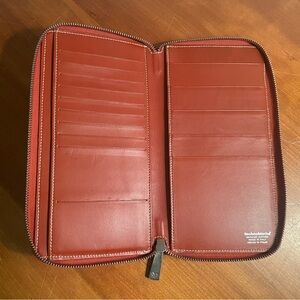 TechnoMarine Genuine Leather “Made in Italy” Zip Around Regular Size Folio 🇮🇹